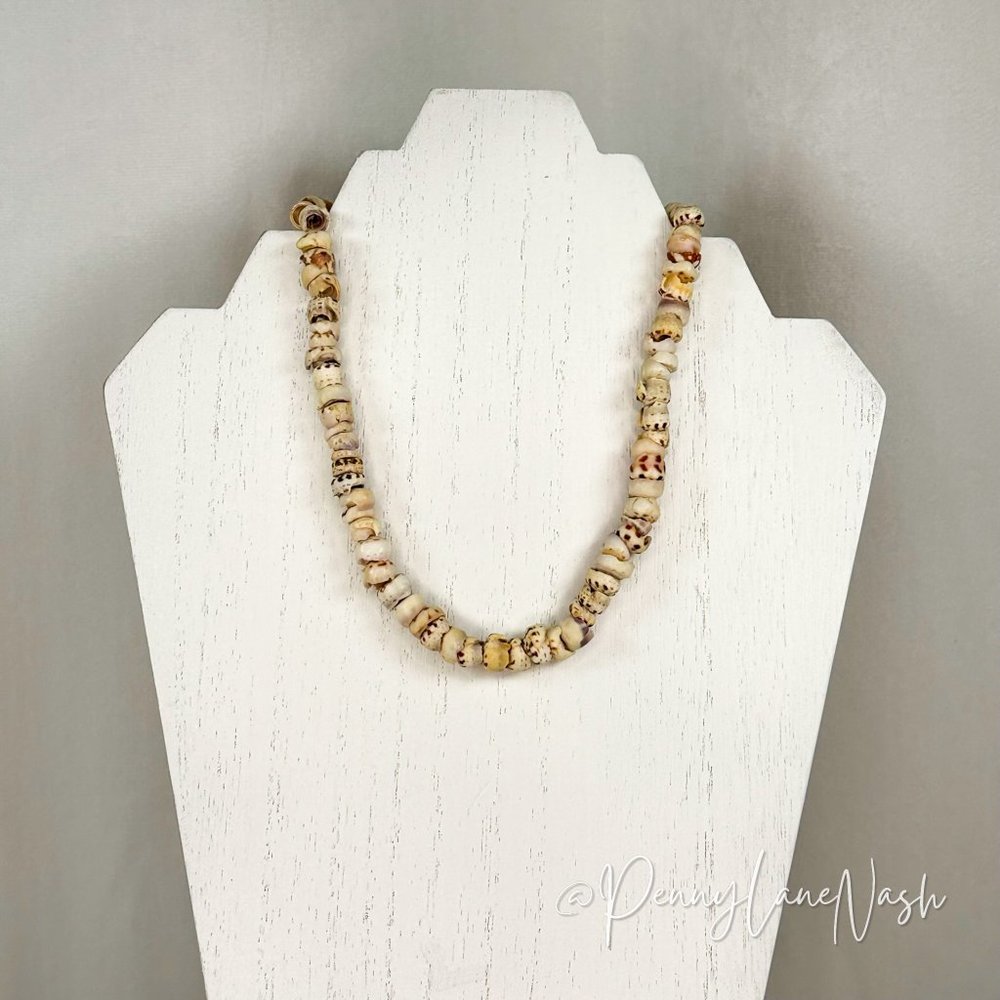 Vintage Seashells Chain Beads Necklace - Picture 3 of 6